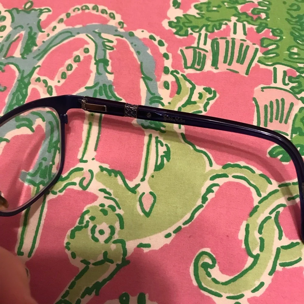 Lilly Pulitzer brown and navy Ryder eyeglasses - Picture 4 of 9